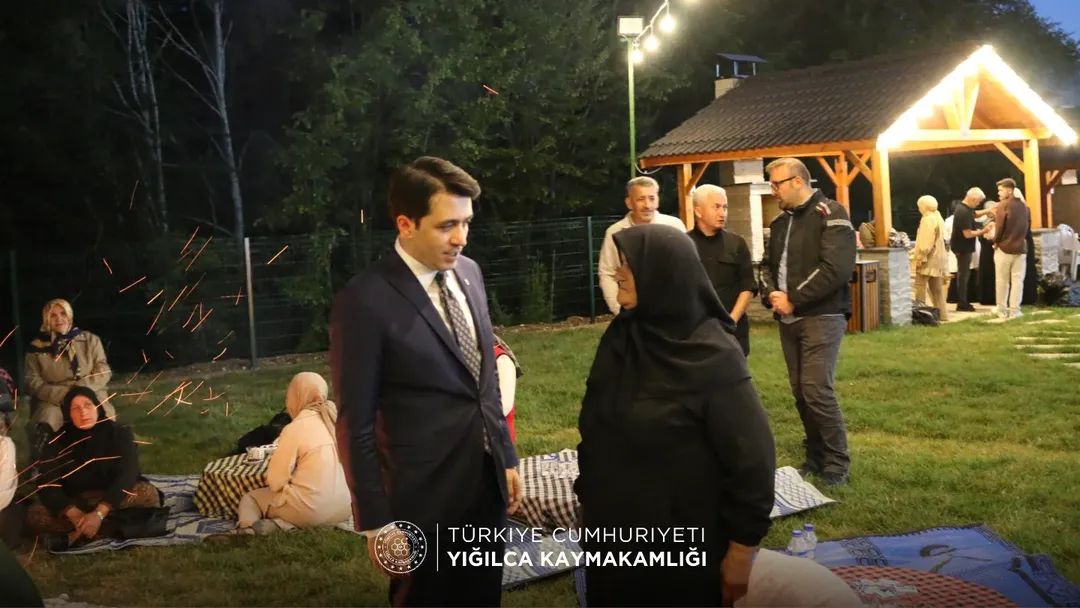 Kaymakam Hüseyin DEMİRKOL, Kurban Bayramı dolayısıyla gazilerimizin aileleri ve şehit aileleri ile biraya geldi